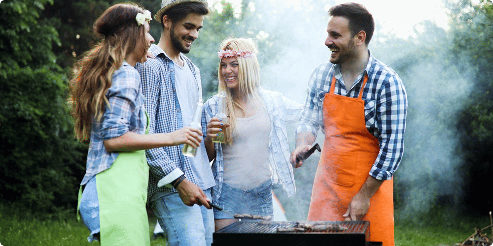 Organiser un barbecue en camping : guide et conseils indispensables